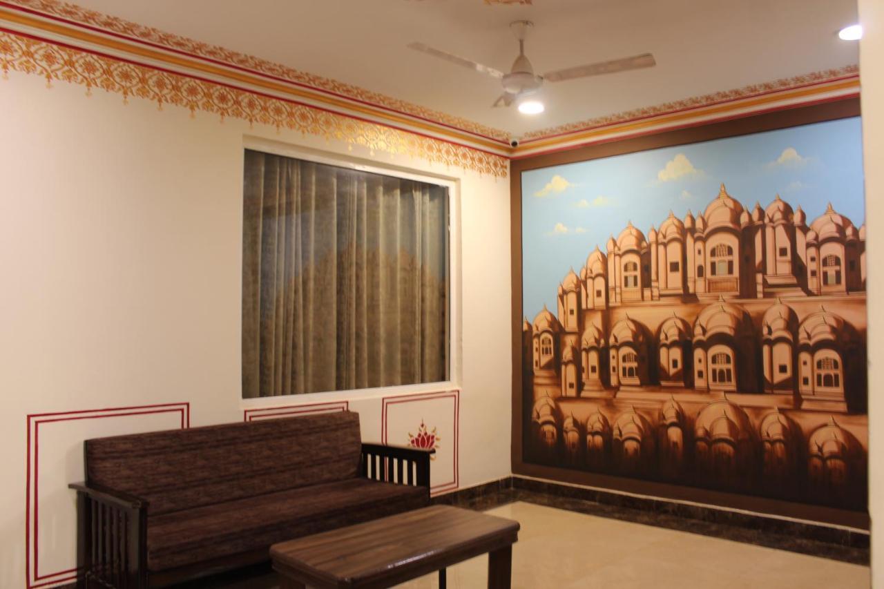 The Royal Ville Agra - Family & Corporate Hotel エクステリア 写真