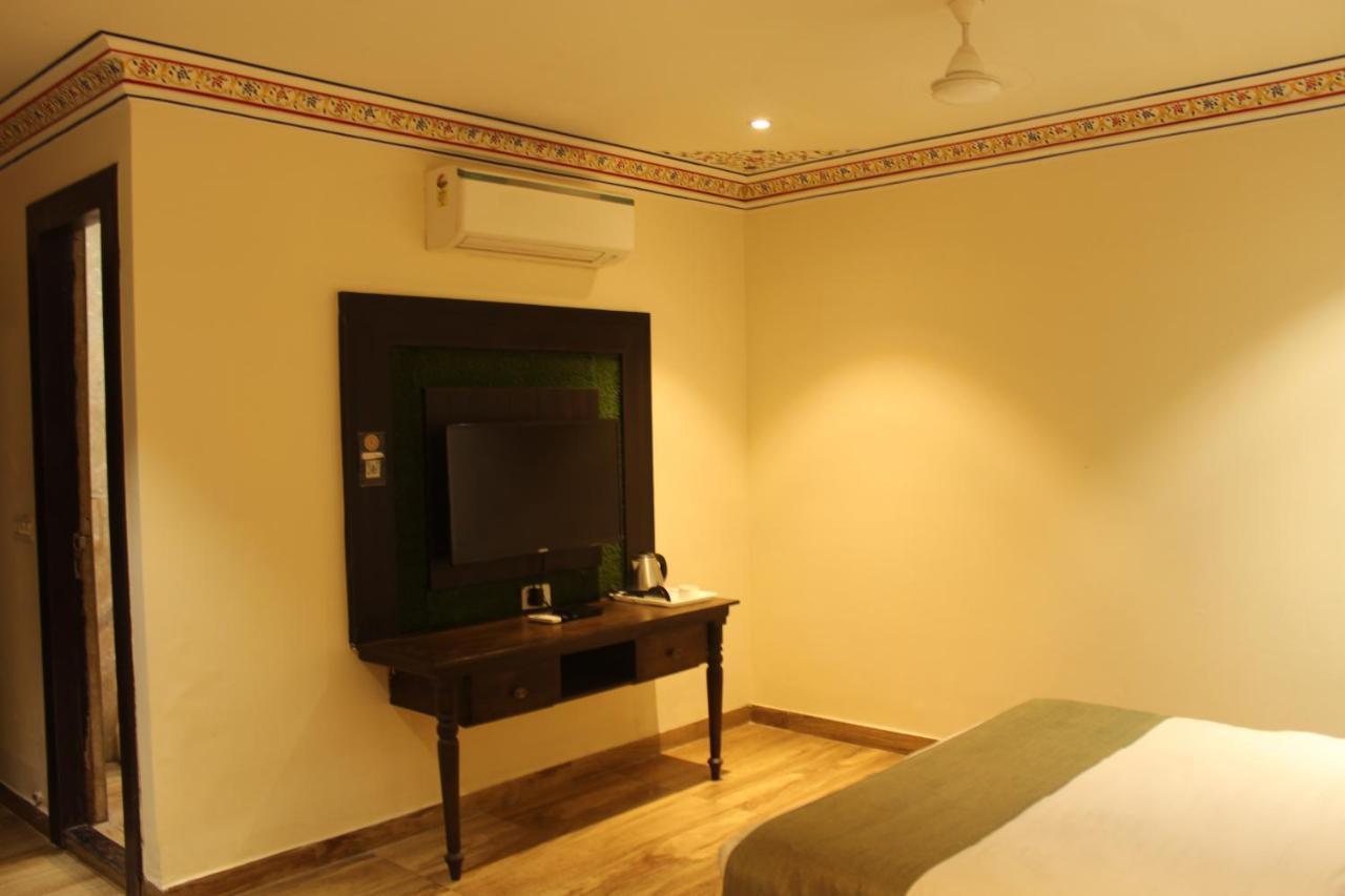 The Royal Ville Agra - Family & Corporate Hotel エクステリア 写真