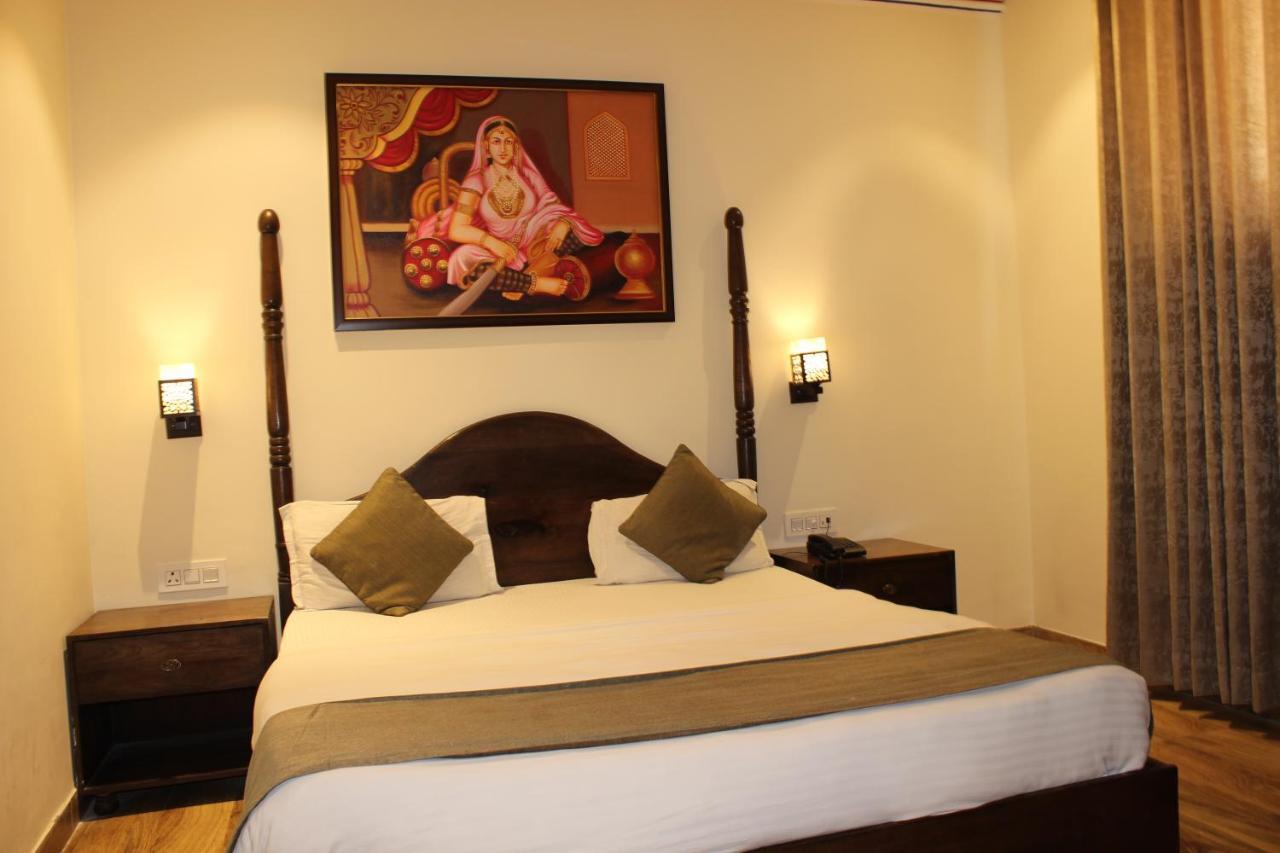 The Royal Ville Agra - Family & Corporate Hotel エクステリア 写真