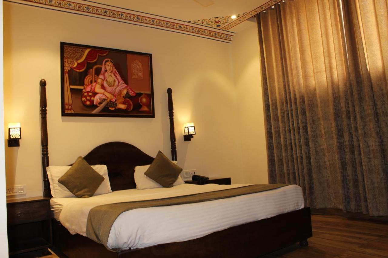 The Royal Ville Agra - Family & Corporate Hotel エクステリア 写真